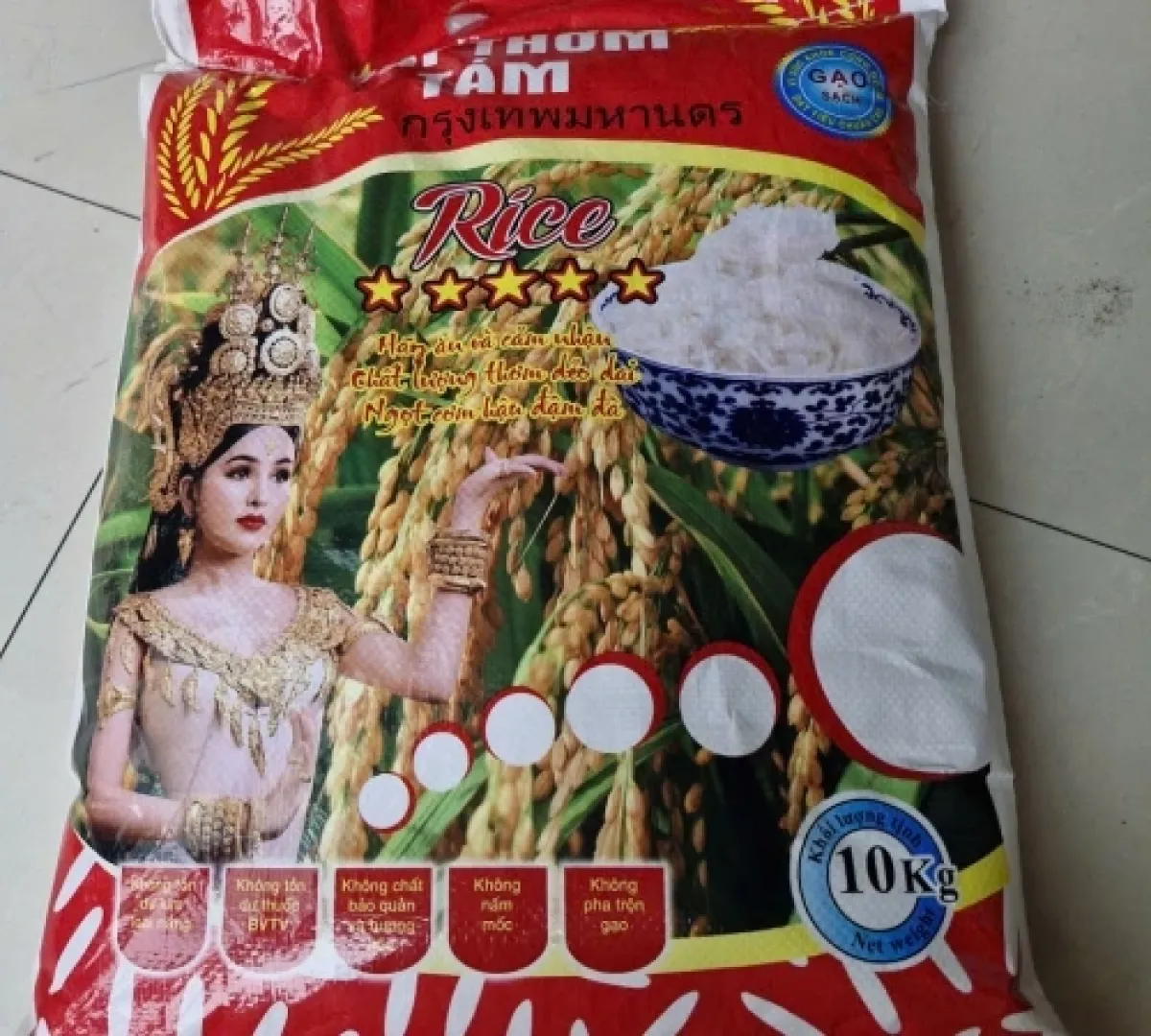 Gạo Tứ Quý dẻo mềm ngọt cơm